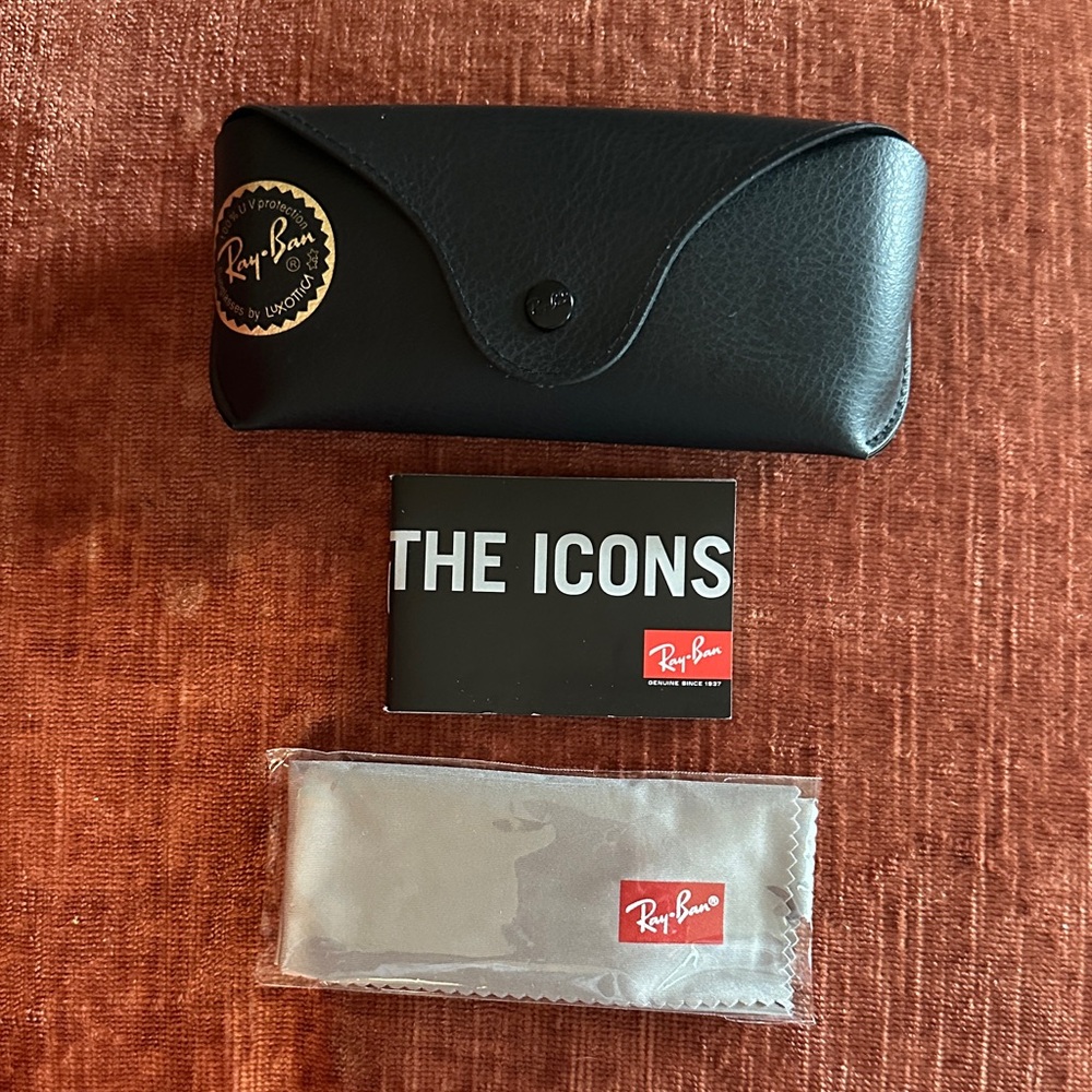 Ray-Ban Black Glasses Case with Accessories